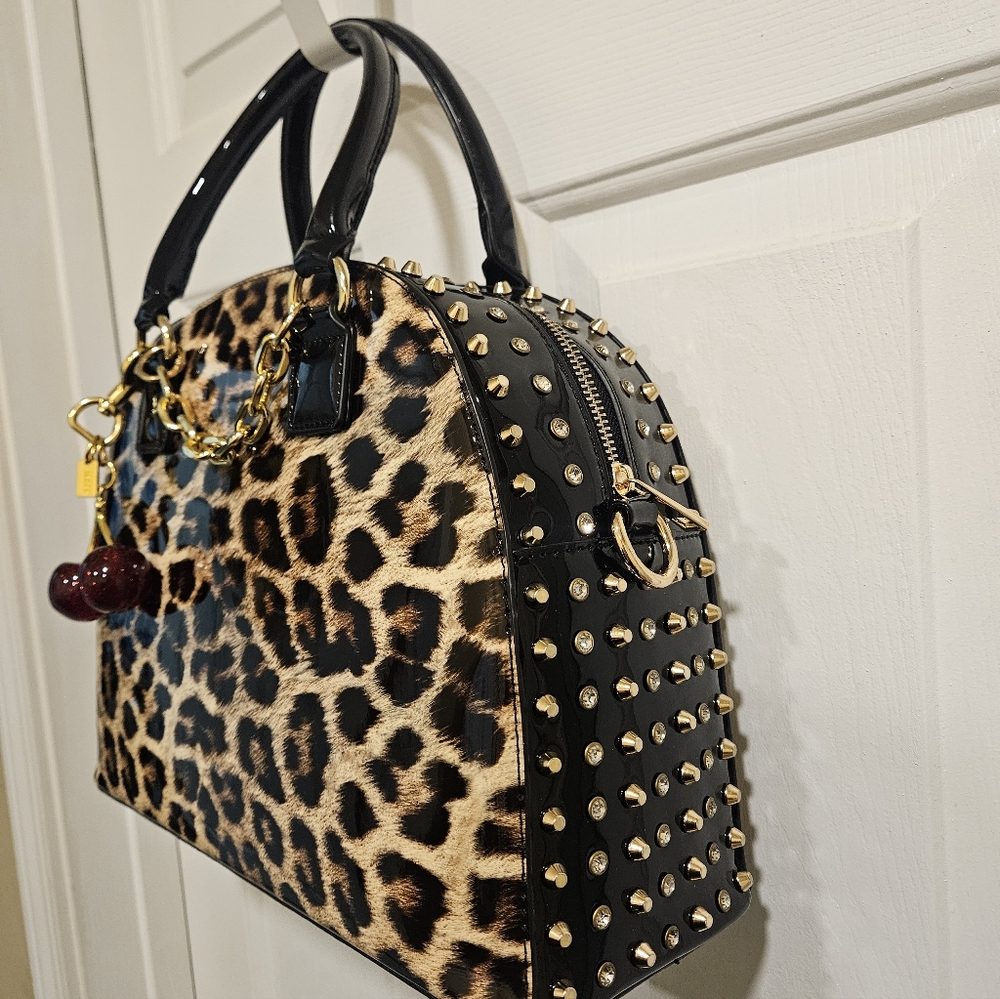 Large Leopard Print Satchel - Picture 12 of 12